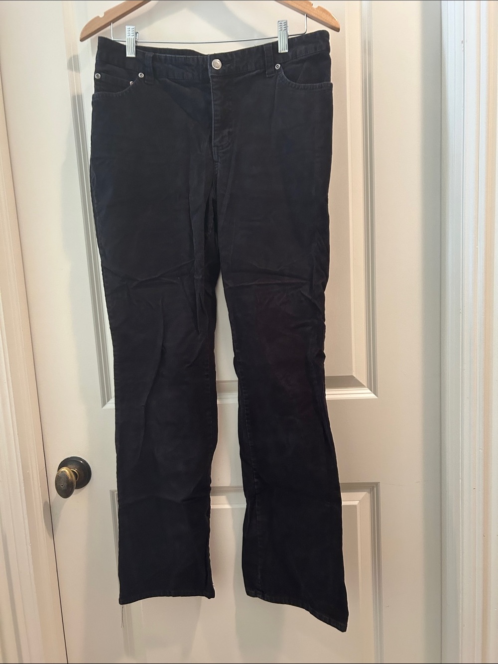 St. John’s Bay Secretly Slender Black Boot Cut Leg Corduroy Pants womens size 10